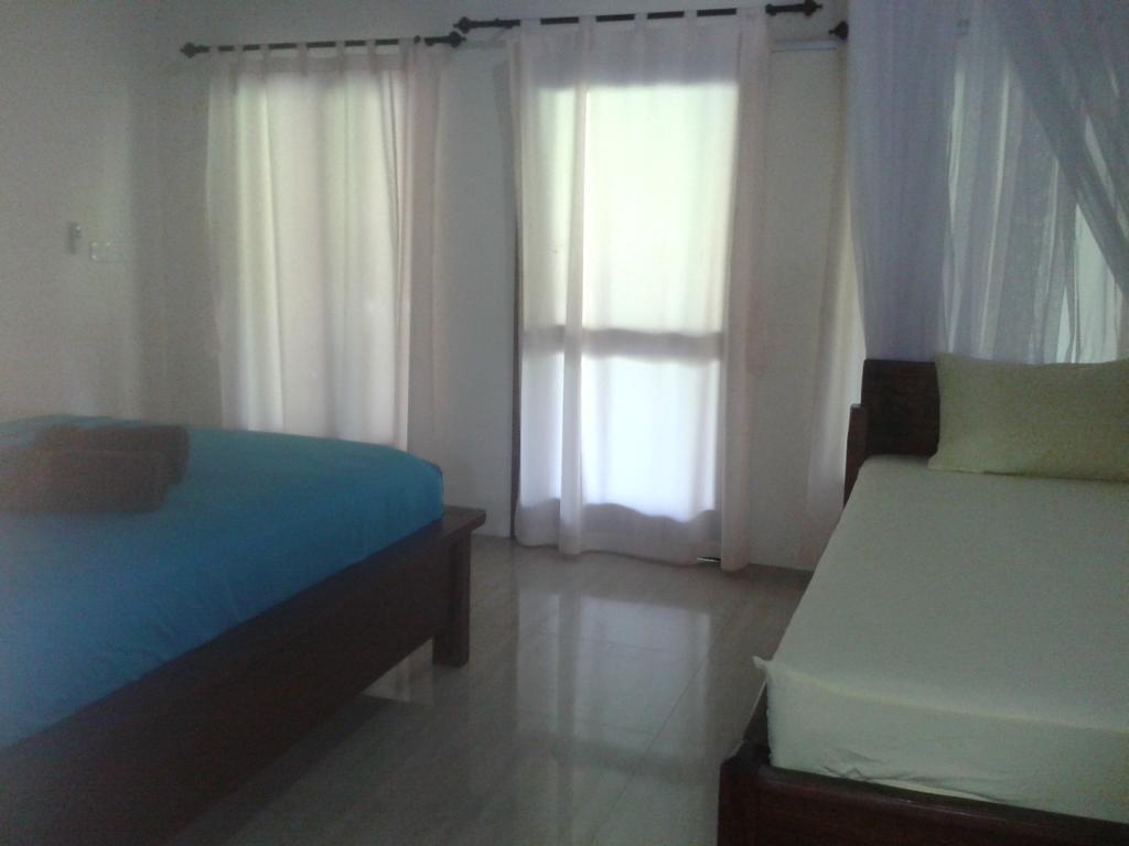 גילי מנו Fantastic Cottages חדר תמונה